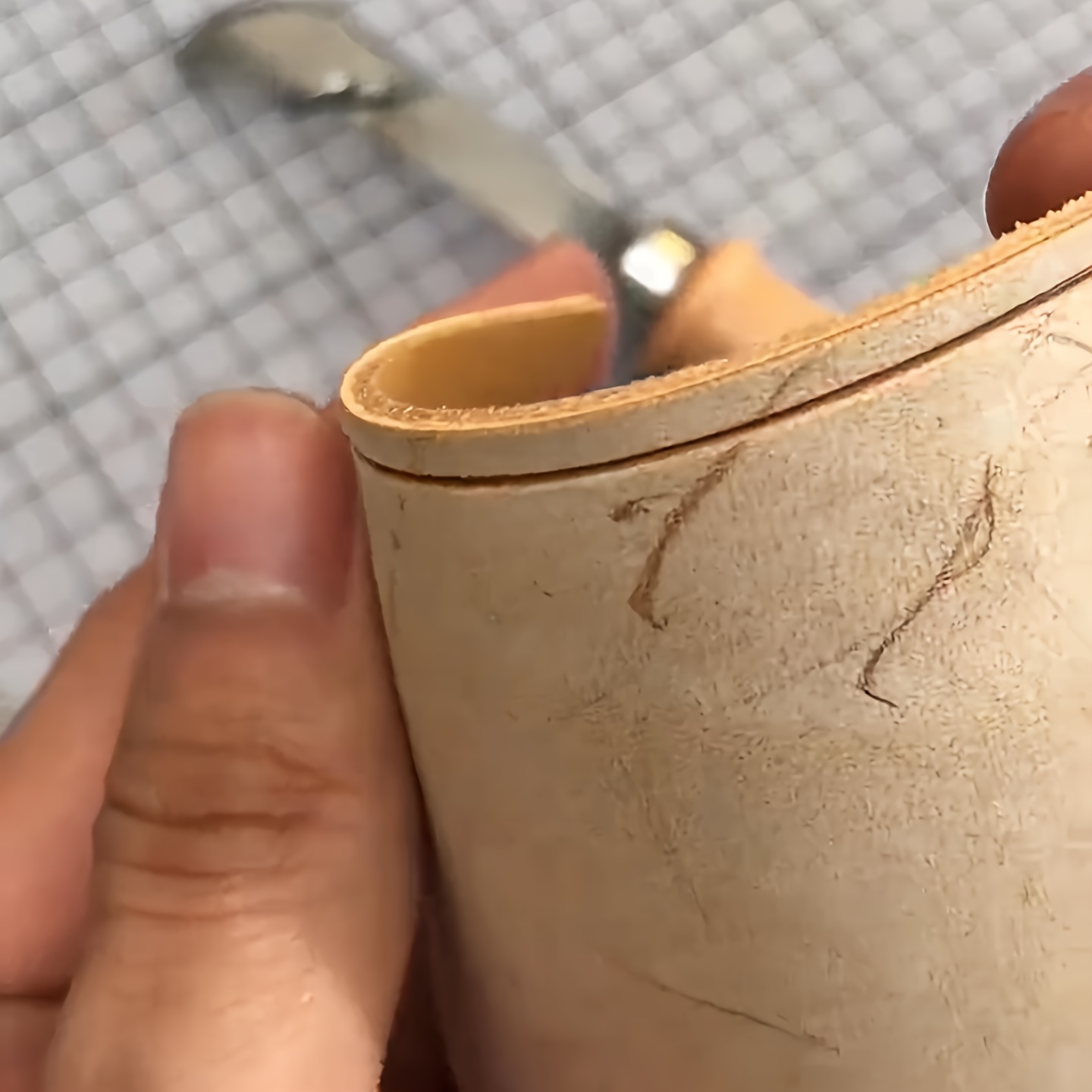 1개 조절 가능한 폭의 가죽 엣지 크리저 스크라이버 도 - Leatherwork Edge Creaser 리뷰 및 가격